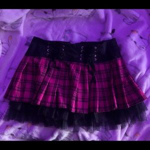 Royal bones skirt